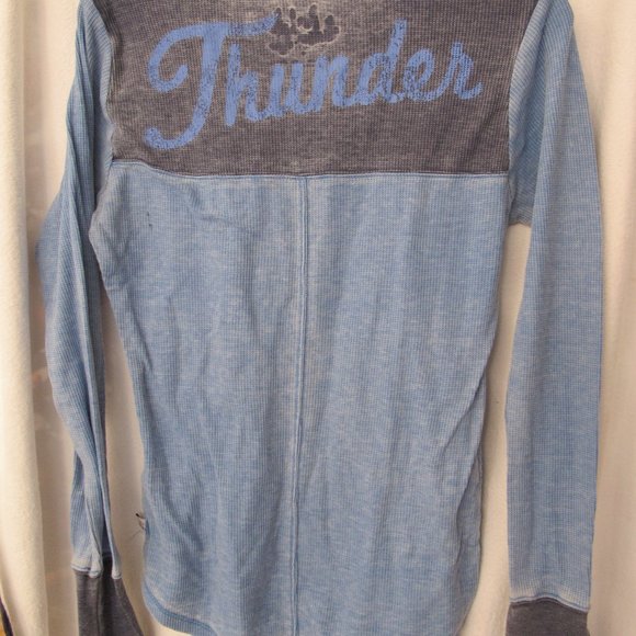 OKC Thunder Touch by Alyssa Milano Thermal Top - Medium - Picture 8 of 10